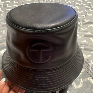 Telfar Bucket Hat - black (L/XL)